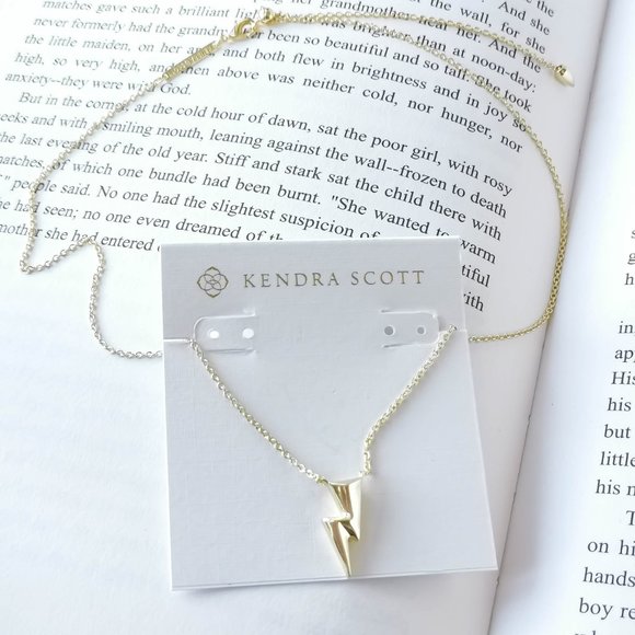 Kendra Scott Jewelry New Kendra Scott Bolt Gold Pendant Necklace Authentic Poshmark